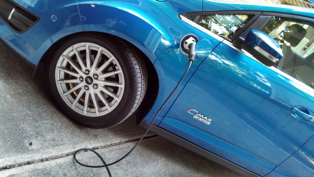 2013 Ford C-MAX Energi plug-in